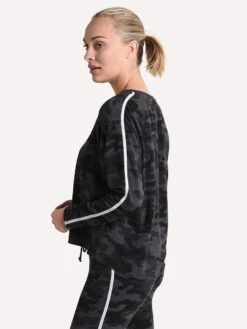 Sundry Camo Cut Off Sweatshirt -ST.BERNARD Clothing 05r f23t11 charcoalalt1