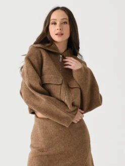 CLEA Women's Alto Cropped Jacket