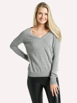 White+Warren Essential V Neck -ST.BERNARD Clothing 17708 GREYHEATHER