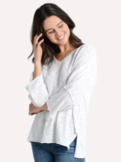 Project J V Neck Side Slit Tunic -ST.BERNARD Clothing 19001 white 91968049 b748 4472 8d4d 35a8abd1d5be