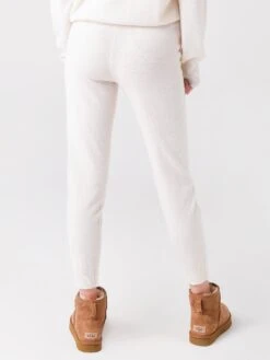 White + Warren Women's Cashmere Jogger -ST.BERNARD Clothing 19279xSOFTWHITExAlt3 48547384