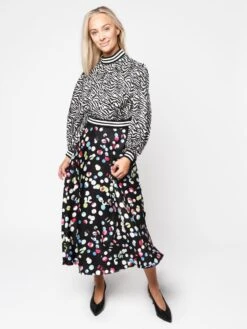 Hunter Bell Women’s Ruthie Skirt 7 Hunter Bell Women’s Ruthie Skirt -ST.BERNARD Clothing 19HSK4 MOONAGEDAYDREAMalt3