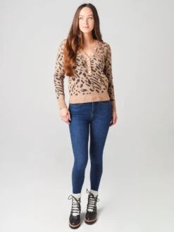 Heartloom Women's Leona Sweater -ST.BERNARD Clothing 206sn5bxTANxAlt3 18289814