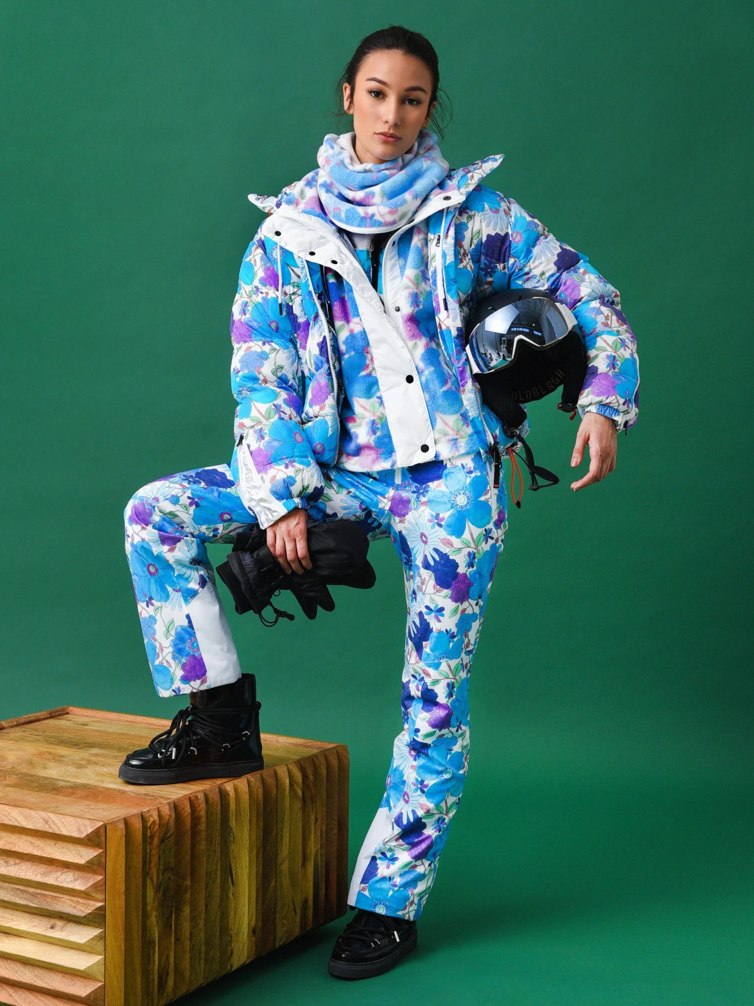 BOGNER FIRE+ICE Bogner Fire + Ice X LoveShackFancy Women's Raissa Jacket 2 BOGNER FIRE+ICE Bogner Fire + Ice X LoveShackFancy Women's Raissa Jacket - Image 2