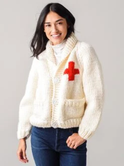 Gogo Women's Classic Short Snow Babe Cardigan -ST.BERNARD Clothing 3800 CSBCxWHITExPrimary 20213194