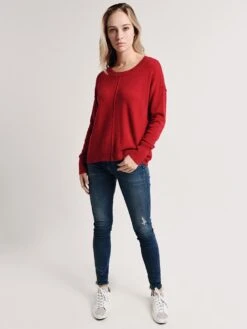 Hem & Thread Seam Detail Sweater 9 Hem & Thread Seam Detail Sweater -ST.BERNARD Clothing 5690n redalt3