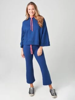 Warm Women's Minimal Boxy Hoodie -ST.BERNARD Clothing F20 515xNAVYxAlt3 15957912