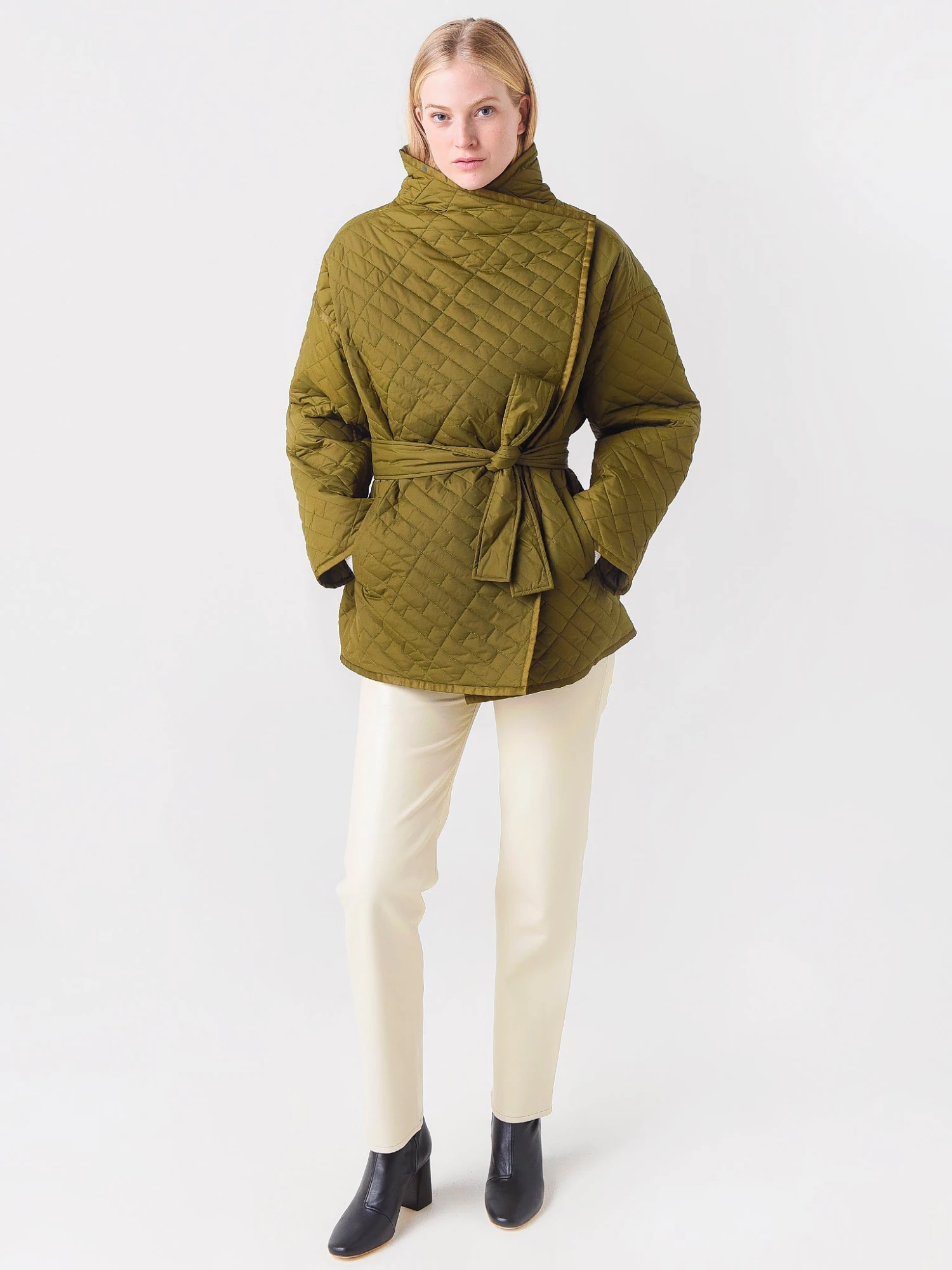 Frame Women's Quilted Drape Neck Jacket 2 Frame Women's Quilted Drape Neck Jacket - Image 2