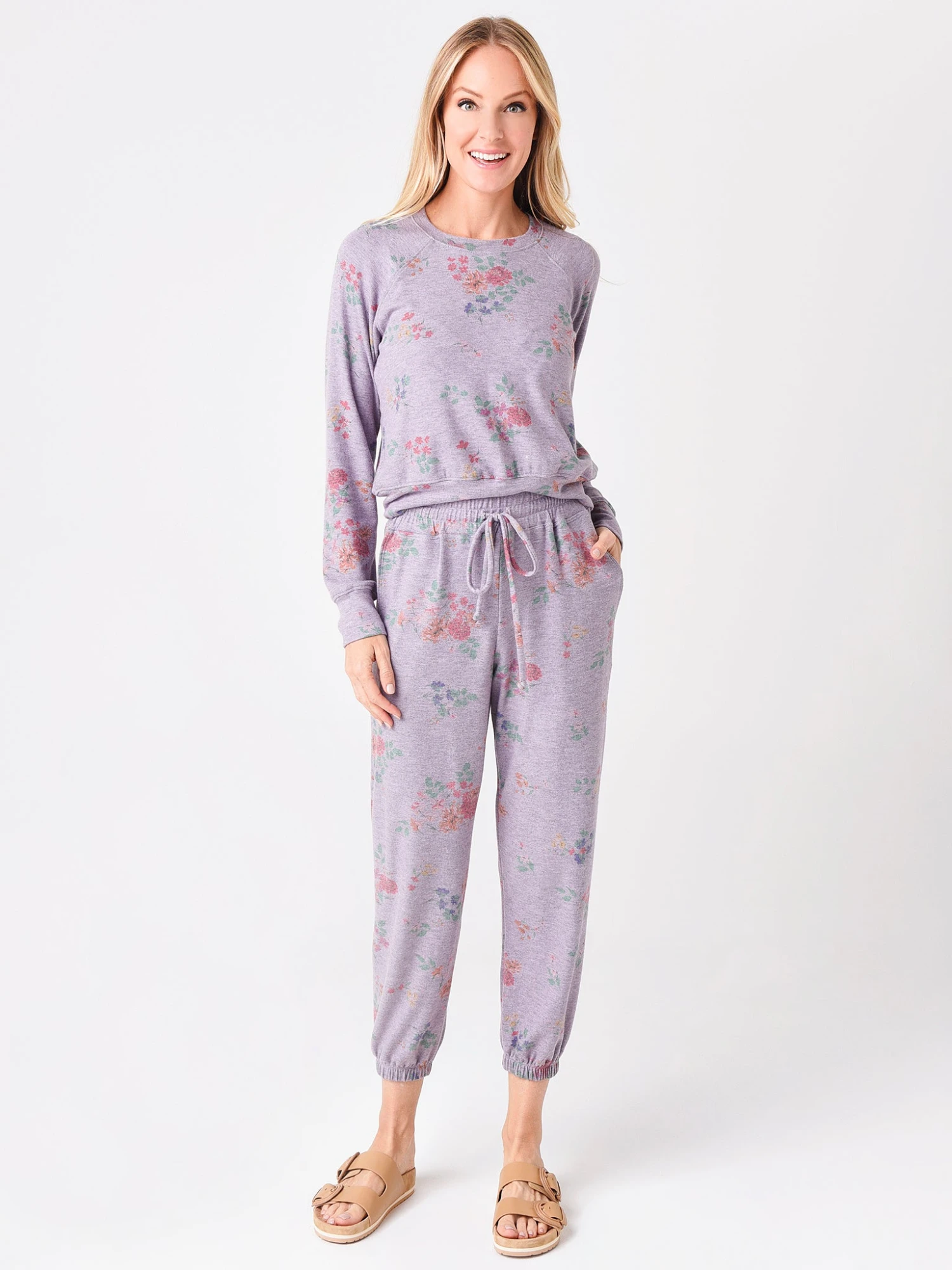 Sundry Women's Floral Raglan Sweatshirt 2 Sundry Women's Floral Raglan Sweatshirt - Image 2