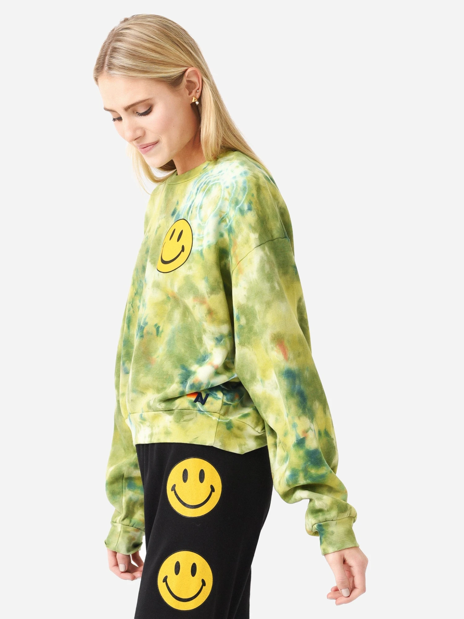 Aviator Nation Women's Hand Dyed Smiley 2 Crew Sweatshirt 4 Aviator Nation Women's Hand Dyed Smiley 2 Crew Sweatshirt - Image 4
