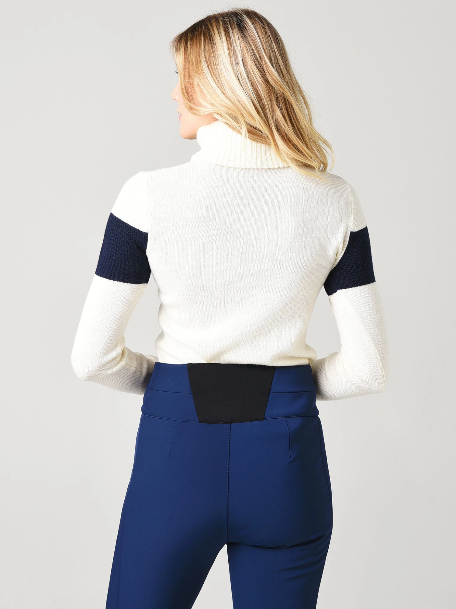 Perfect Moment Women's Ski Sweater II 16 Perfect Moment Women's Ski Sweater II - Image 16