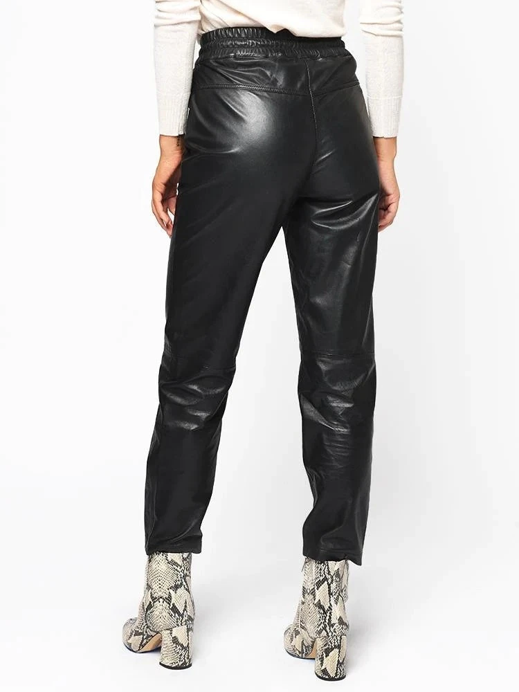 LTH JKT Women’s Hi-Waisted Slim Fit Jogger 2 LTH JKT Women’s Hi-Waisted Slim Fit Jogger - Image 2