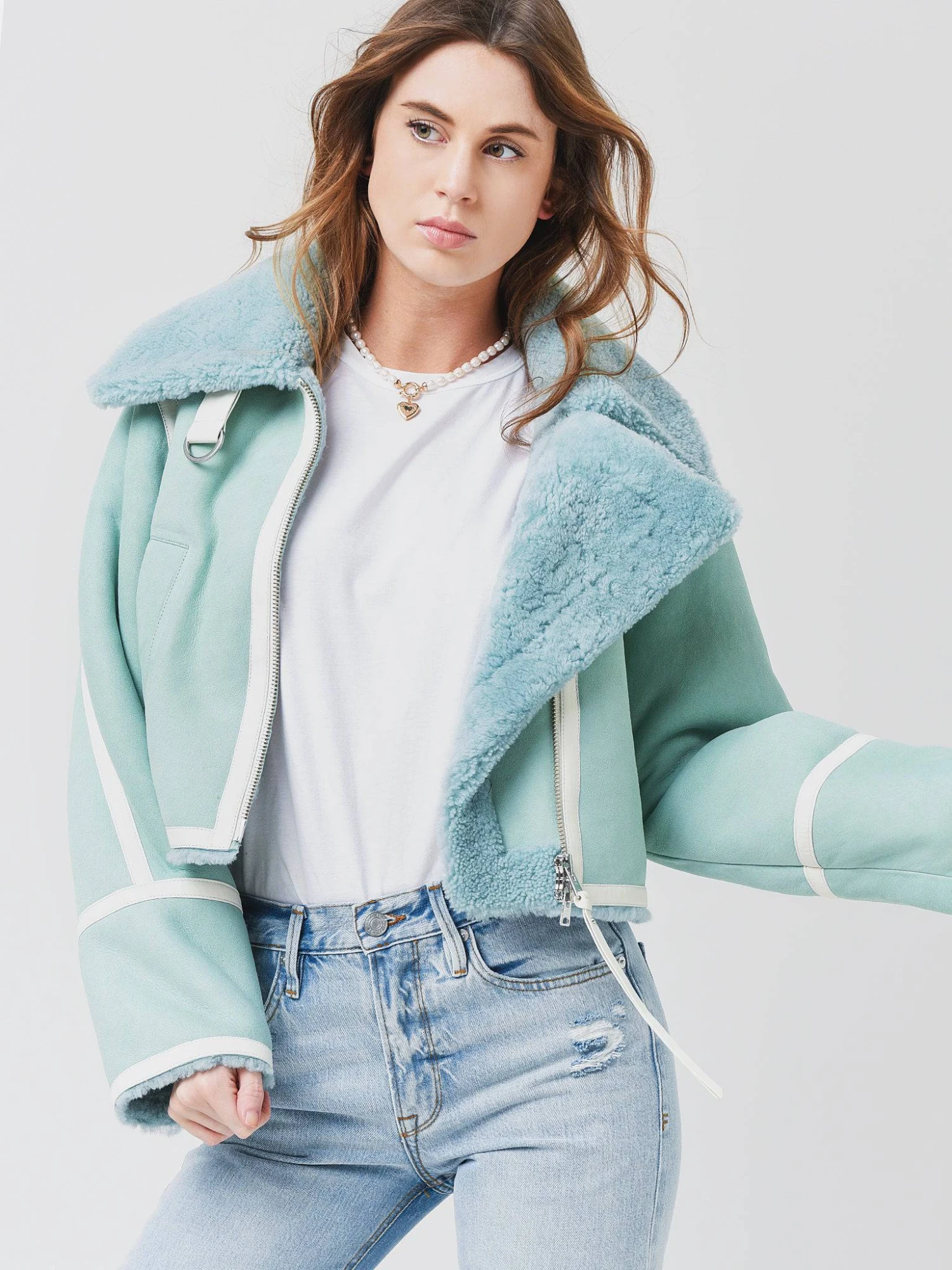 Shoreditch Ski Club Women's Willow Cropped Shearling Jacket 2 Shoreditch Ski Club Women's Willow Cropped Shearling Jacket - Image 2