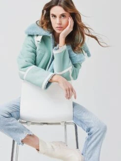 Shoreditch Ski Club Women's Willow Cropped Shearling Jacket