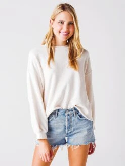 Xirena Women's Honor Sweatshirt