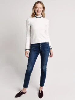 BB Dakota Lost In Translation Sweater -ST.BERNARD Clothing bi306403 ivoryalt1