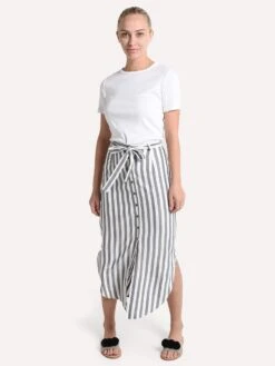 BB Dakota Stipe I Like Skirt -ST.BERNARD Clothing bj109351 navyalt1