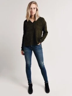 John & Jenn Sigfird V-Neck Sweater 9 John & Jenn Sigfird V-Neck Sweater -ST.BERNARD Clothing f842ov39 surplusalt3