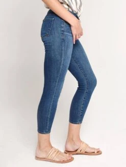 J Brand 9236 Low Rise Crop Skinny Jean -ST.BERNARD Clothing jb000374 lovesickalt2