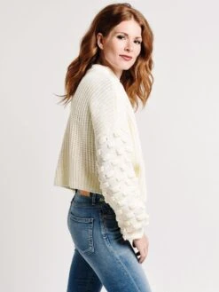 GLAM Bubble Sleeve Rib Knit Sweater -ST.BERNARD Clothing sw1295 whitealt1